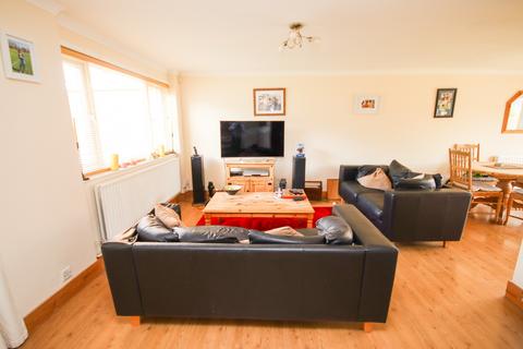 3 bedroom end of terrace house for sale, Green Leys, Maidenhead