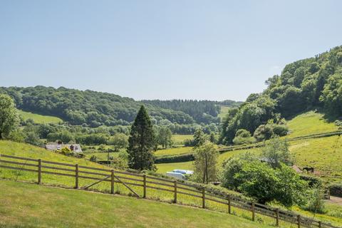 4 bedroom detached house for sale, Lower Washfield, Tiverton, Devon