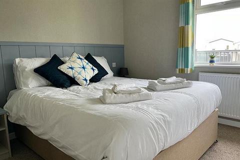2 bedroom lodge for sale, Bude Holiday Resort