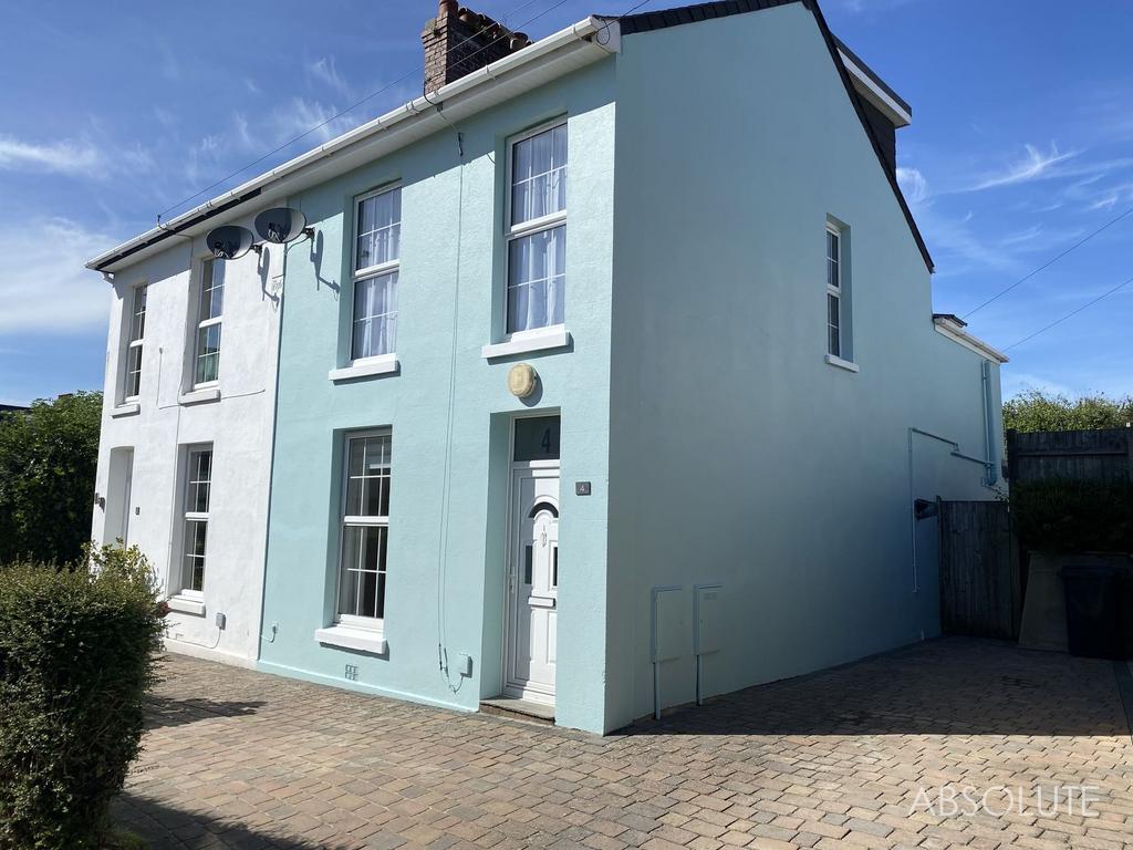 Penn Lane, Brixham, TQ5 3 bed semidetached house £1,250 pcm (£288 pw)