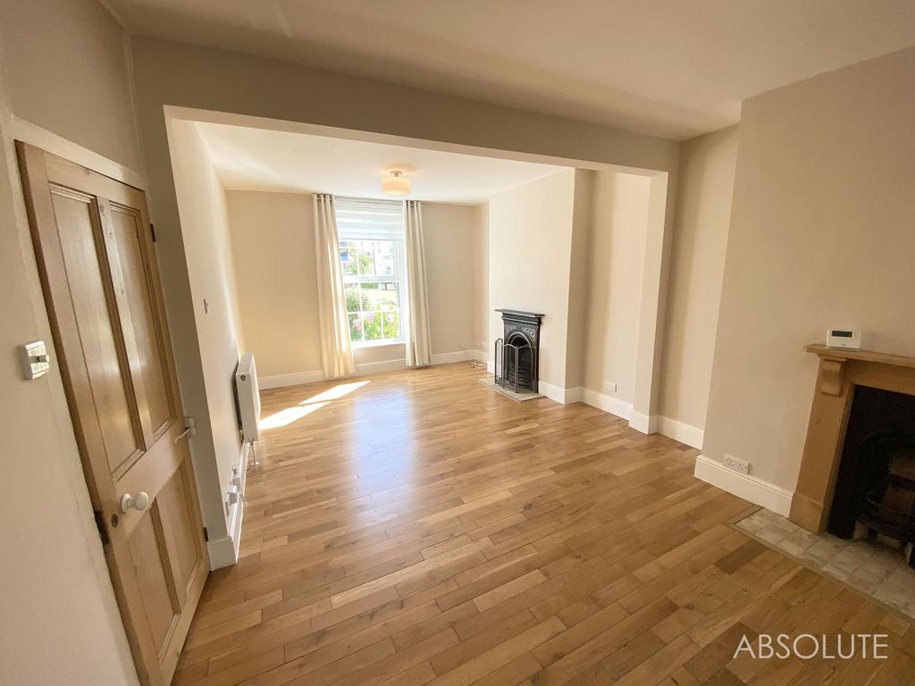 Penn Lane, Brixham, TQ5 3 bed semidetached house £1,250 pcm (£288 pw)