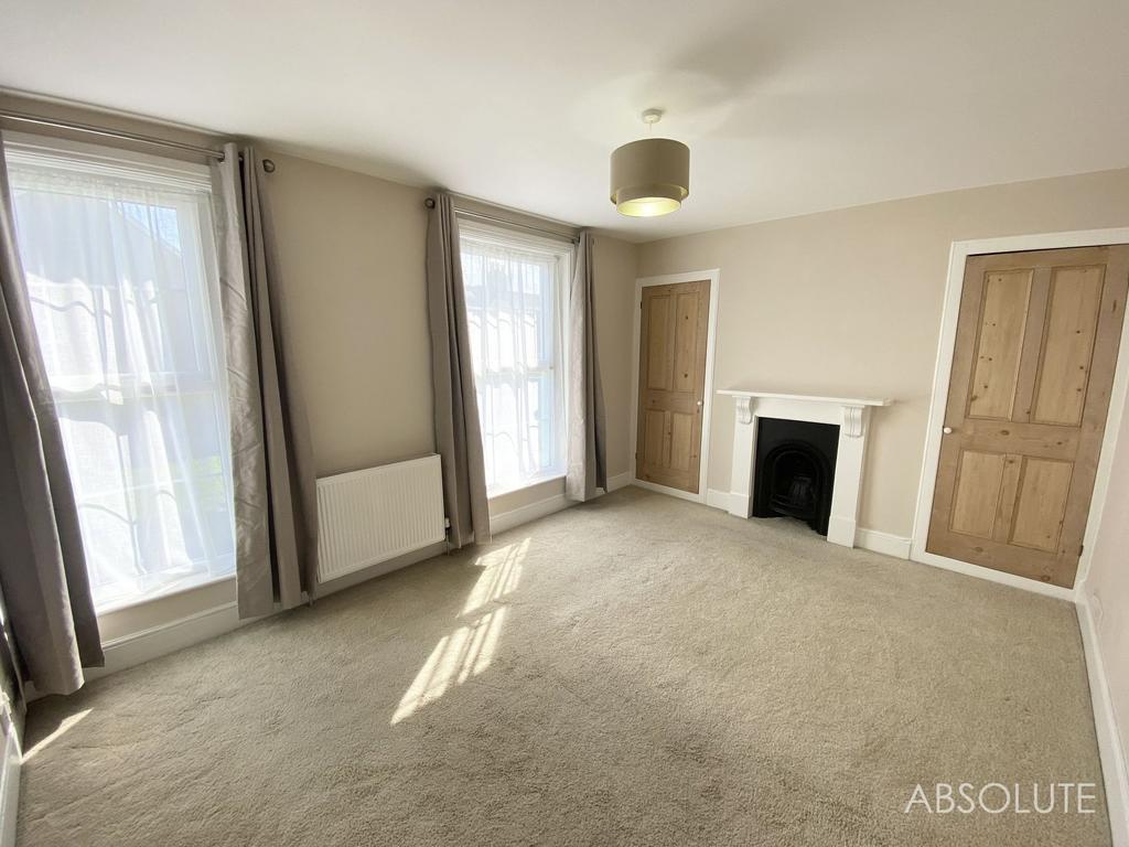 Penn Lane, Brixham, TQ5 3 bed semidetached house £1,250 pcm (£288 pw)