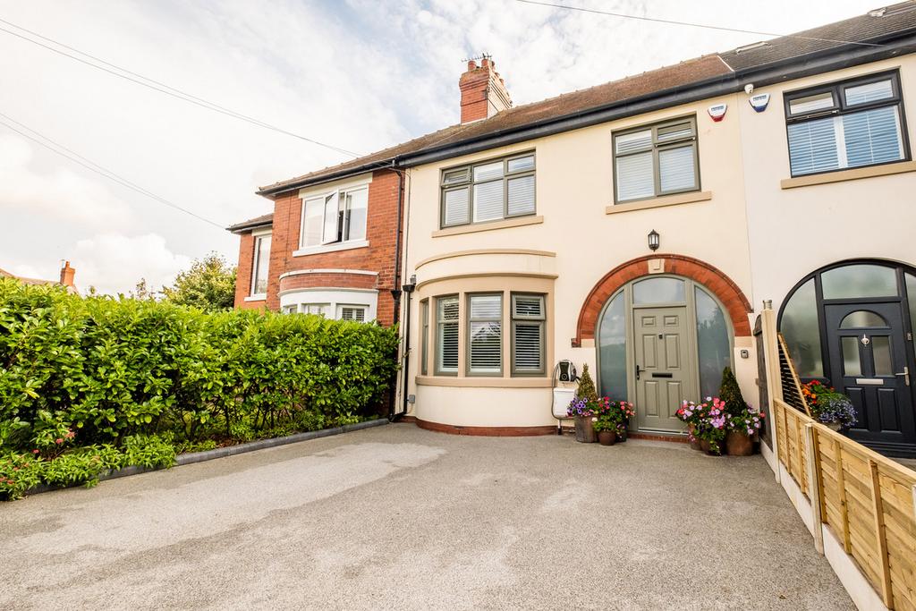 Arundel Road, Ansdell, FY8 3 bed semidetached house for sale £435,000
