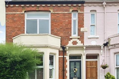 3 bedroom terraced house to rent, Crown Street, Newark, NG24