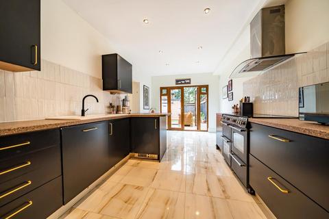 19 Pitcairn Road, Mitcham, CR4 3LN