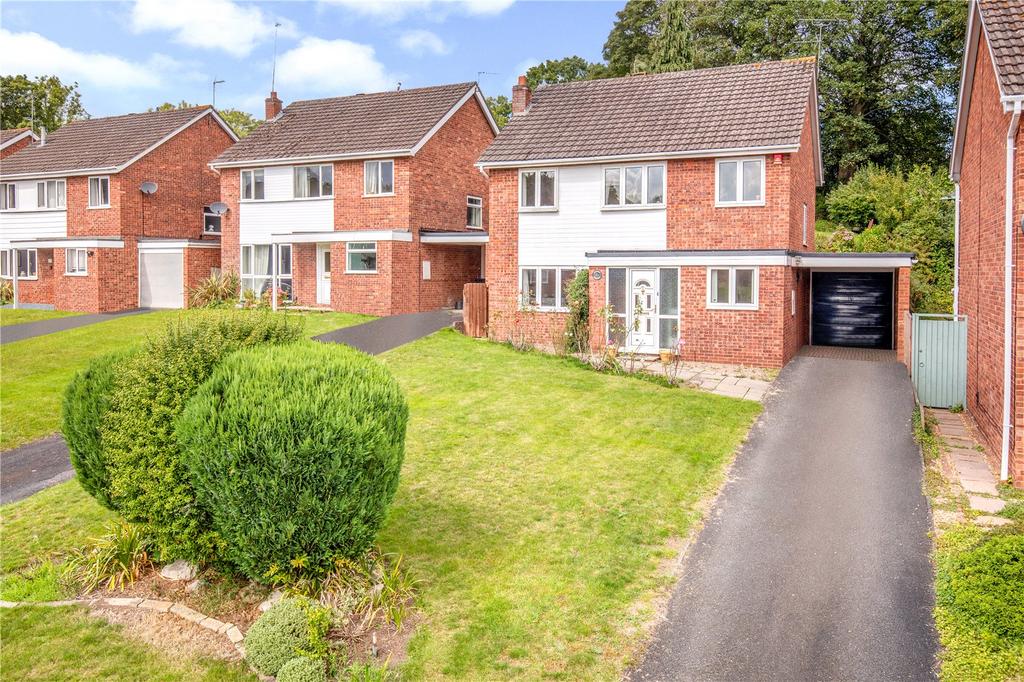 11 Laburnum Drive, Madeley, Telford, Shropshire 4 bed detached house
