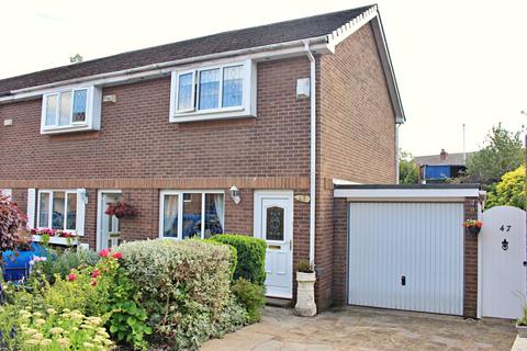 47 Warwick Close, Bury, BL8 1RT