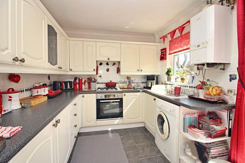47 Warwick Close, Bury, BL8 1RT