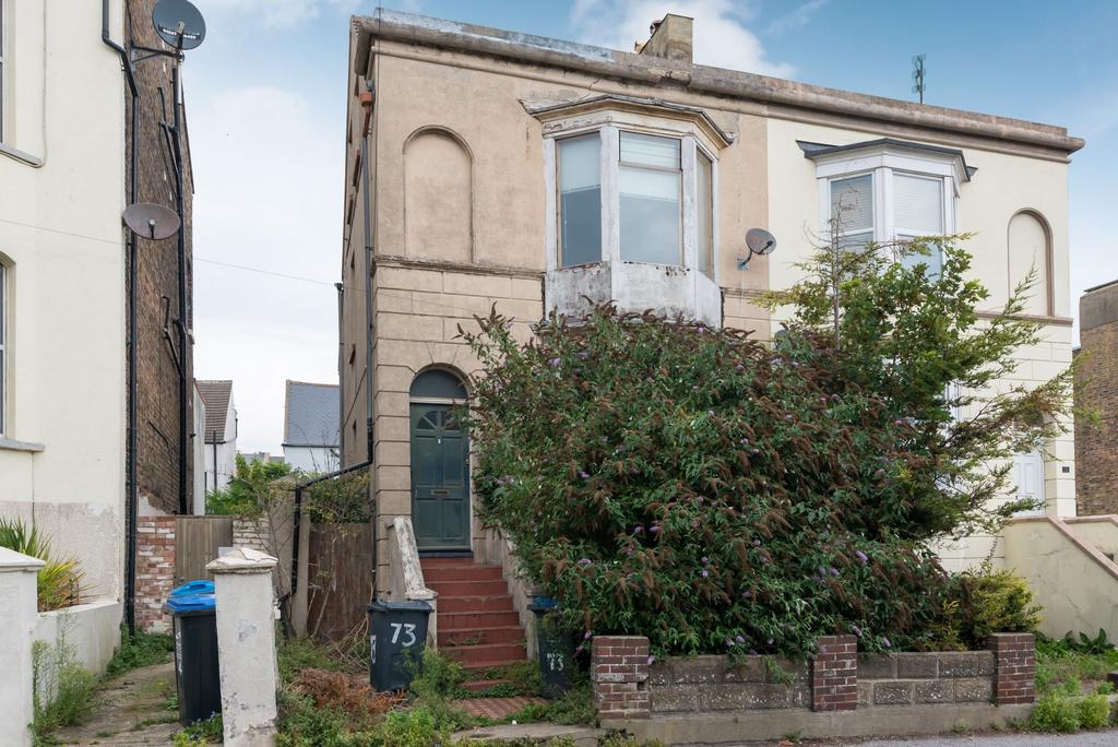 West Cliff Road, Ramsgate, CT11 4 bed semidetached house for sale £