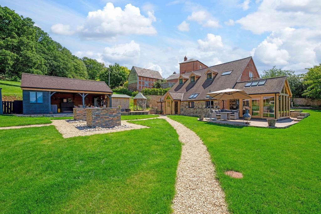 Old Birchend Farm, Castle Frome, Ledbury Herefordshire HR8 1HF 4 bed ...