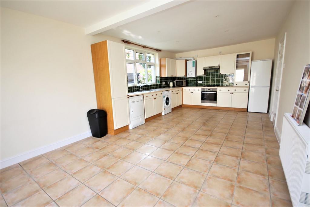 Springdale Road, Corfe Mullen, Wimborne, BH21 3 bed bungalow for sale