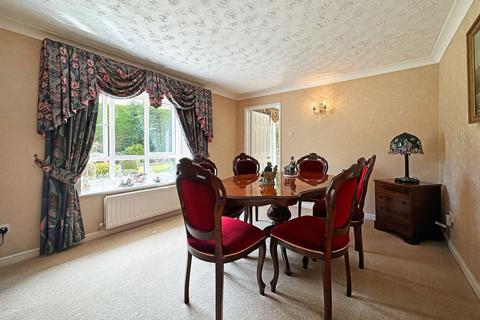 4 bedroom detached house for sale, Cheveridge Close, Solihull, B91