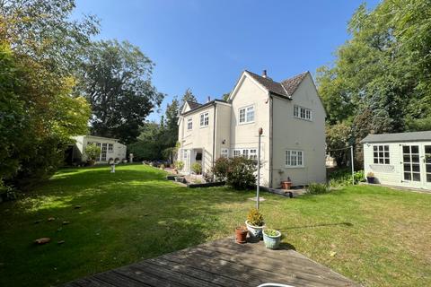 4 bedroom detached house for sale, Dover Road, Ringwould, Deal, Kent, CT14