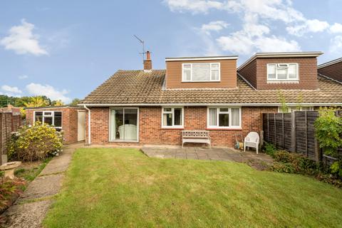 35 Dorrit Crescent, Guildford, GU3 3AP