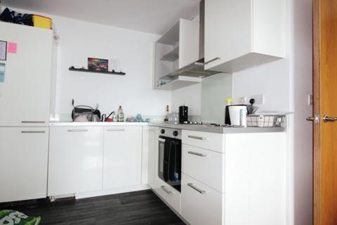 2 bedroom apartment to rent, St George's Island, Kelso Place, Manchester