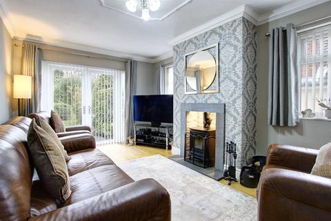 27 Longbank Road, Ormesby, Middlesbrough, TS7 9EX