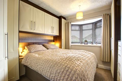 27 Longbank Road, Ormesby, Middlesbrough, TS7 9EX