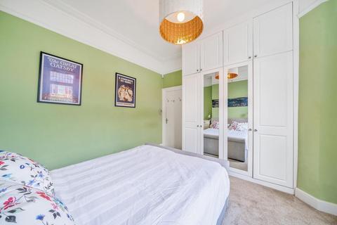 2 bedroom flat for sale, Manor Road, Beckenham