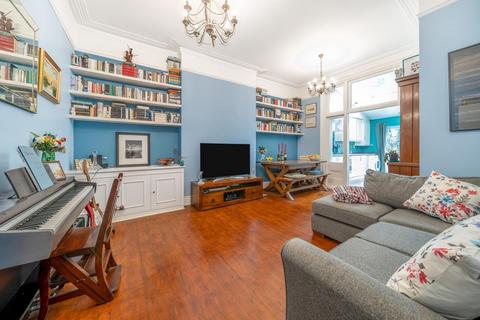 2 bedroom flat for sale, Manor Road, Beckenham