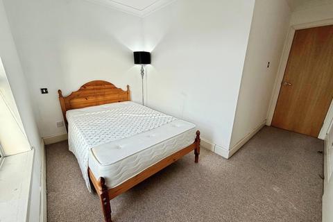 2 bedroom flat to rent, Merchants Quay, East Street, Leeds, West Yorkshire, LS9