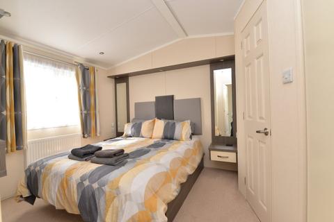 2 bedroom park home for sale - Shorefield Country Park, Downton, Lymington, Hampshire, SO41