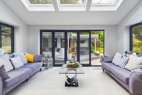 24a Moorfield Lane, Scarisbrick, Ormskirk, L40 8JD