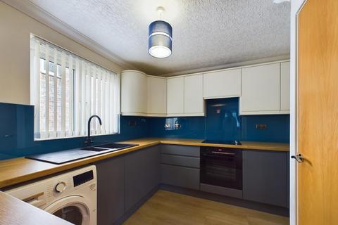 2 bedroom flat to rent, Pennine View Close, Carlisle, CA1