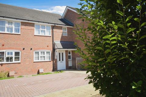 25 Ash Grove, Chesham, HP5 2FU