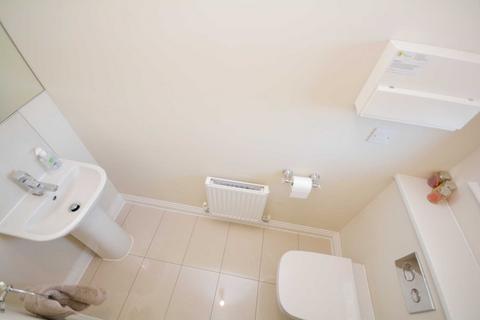 25 Ash Grove, Chesham, HP5 2FU