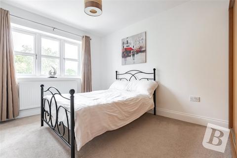 323 Corbets Tey Road, Upminster, RM14 2DF