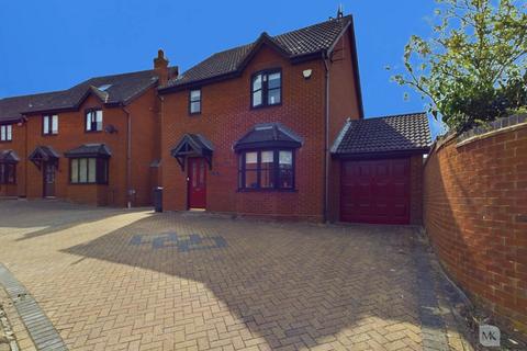 3 bedroom detached house for sale, Angora Close, Milton Keynes MK5