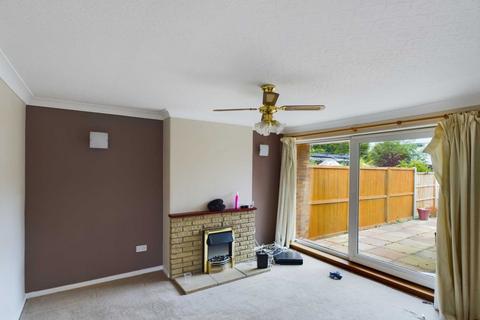 21 Caves Lane, Bedford, MK40 3DW