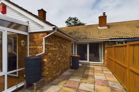 21 Caves Lane, Bedford, MK40 3DW