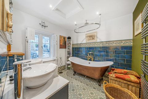 128 Brighton Road, Godalming, GU7 1PL