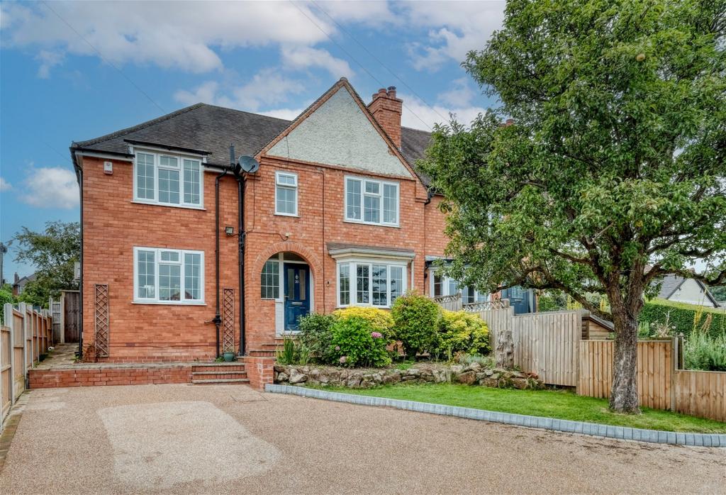 Millfield Road, Bromsgrove, B61 7DB 4 bed semidetached house for sale