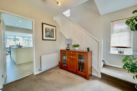 6 Knights Croft, Wetherby, LS22 7TJ