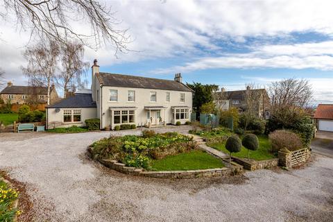 5 bedroom detached house for sale - Finghall, Leyburn