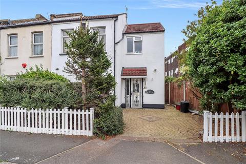 2 bedroom end of terrace house for sale, Rushdene, Abbey Wood, London, SE2