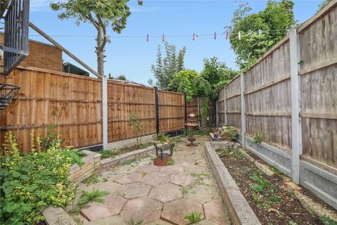 98 Rushdene, London, SE2 9RU