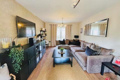 59 Glamorgan Green, Llandarcy, Neath, SA10 6FA