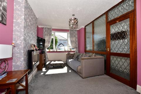 50 Cowper Close, Welling, DA16 2JT