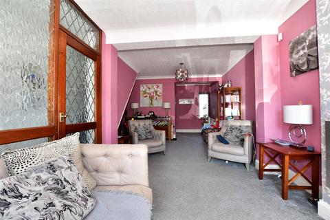 50 Cowper Close, Welling, DA16 2JT