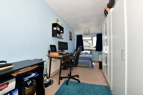 50 Cowper Close, Welling, DA16 2JT