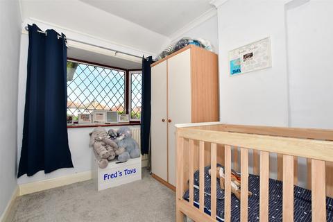 50 Cowper Close, Welling, DA16 2JT