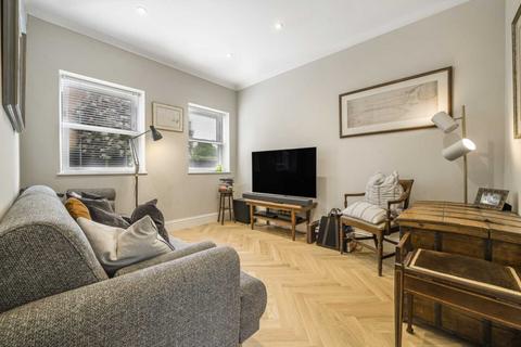 7 Hazel Grove, Kingwood, Henley-on-thames, RG9 5NH