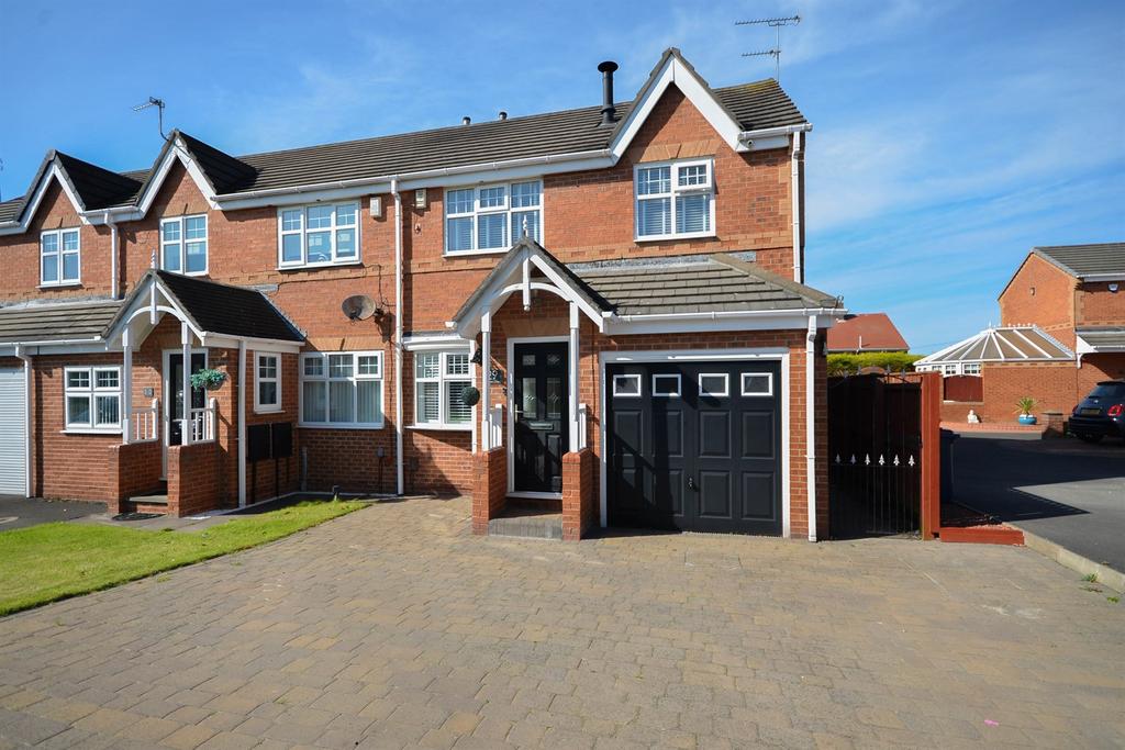 Seaham Close, South Shields 3 bed end of terrace house for sale £245,000