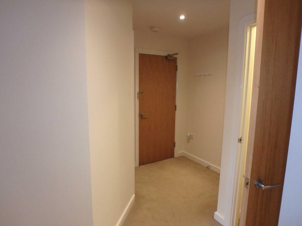 Victoria Gardens, Latchford, WA4 1TH 2 bed apartment £650 pcm (£150 pw)