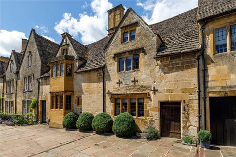 Holm Oak High Street, Chipping Campden, GL55 6AG