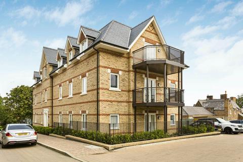 3 bedroom apartment to rent, Heamoor House, Barnet, EN4