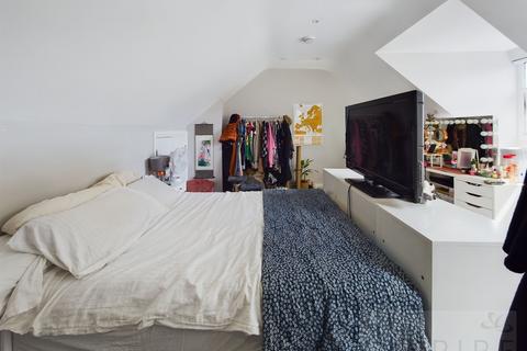 1 bedroom flat for sale - Crawley, Crawley RH11